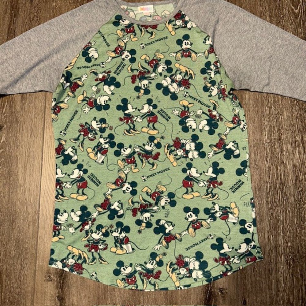 LuLaRoe Disney Randy Mickey Minnie Disney Print Shirt Size M Medium EUC